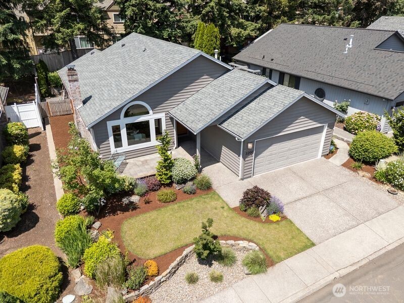3200 SE Balboa Drive