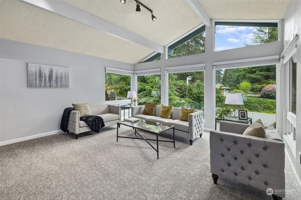 Photo of 12902 NE 75th Street, Kirkland, WA 98033 (MLS # 2074304)