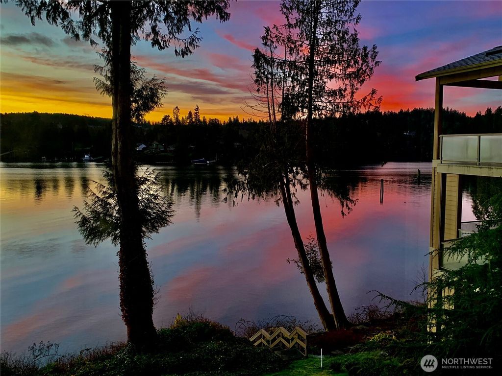 Photo of 221 N Bay Lane #2, Port Ludlow, WA 98365 (MLS # 2501326)