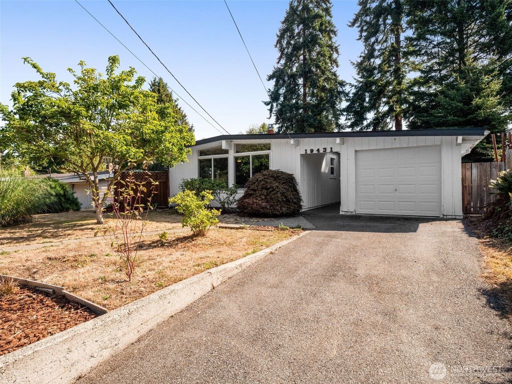 Photo of 19431 74th Avenue W, Lynnwood, WA 98036 (MLS # 2425256)