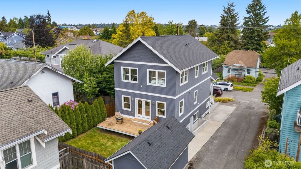 Photo of 6715 Fremont Avenue N, Seattle, WA 98103 (MLS # 2355356)