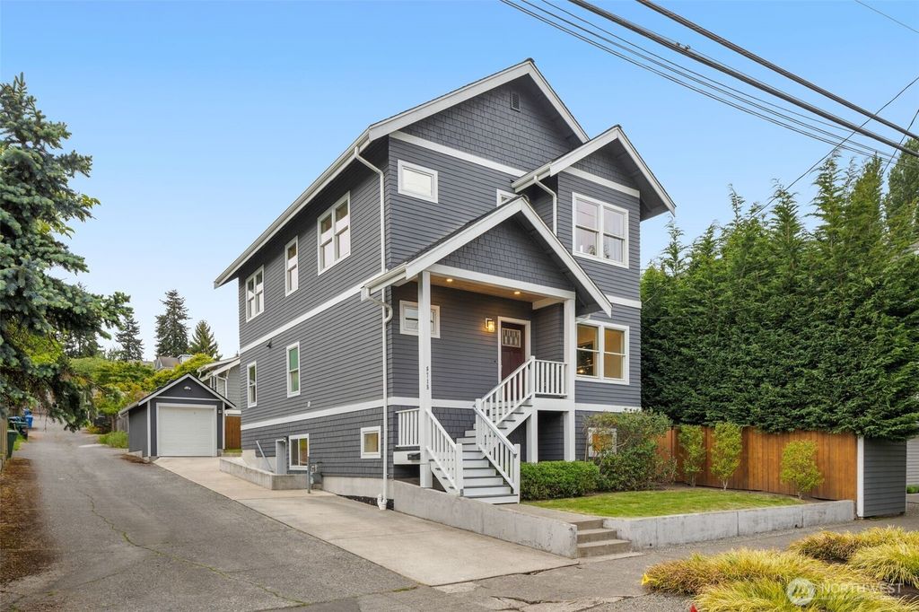 Photo of 6715 Fremont Avenue N, Seattle, WA 98103 (MLS # 2355356)