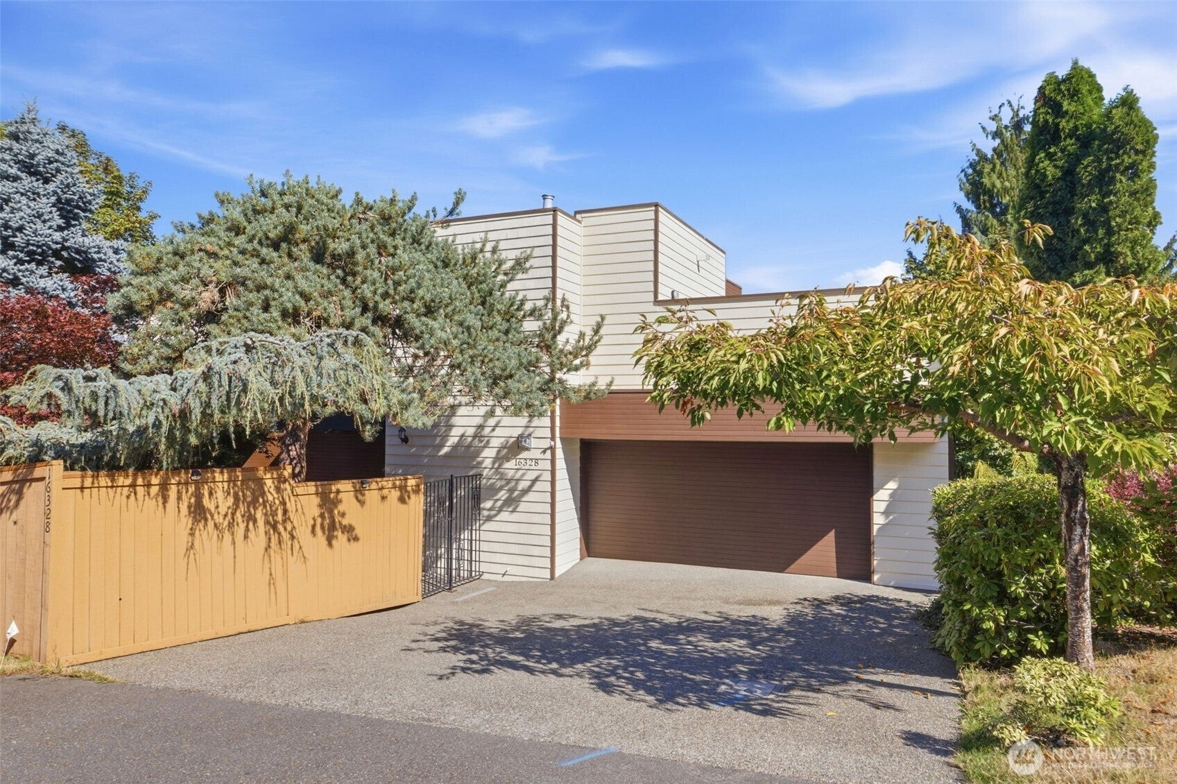16328 35th Avenue NE