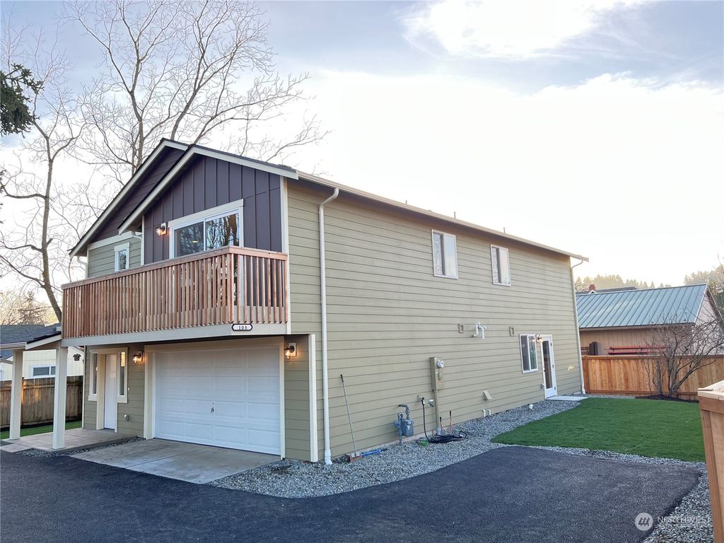 Photo of 108 Homer Avenue SW, Pacific, WA 98047 (MLS # 2028919)