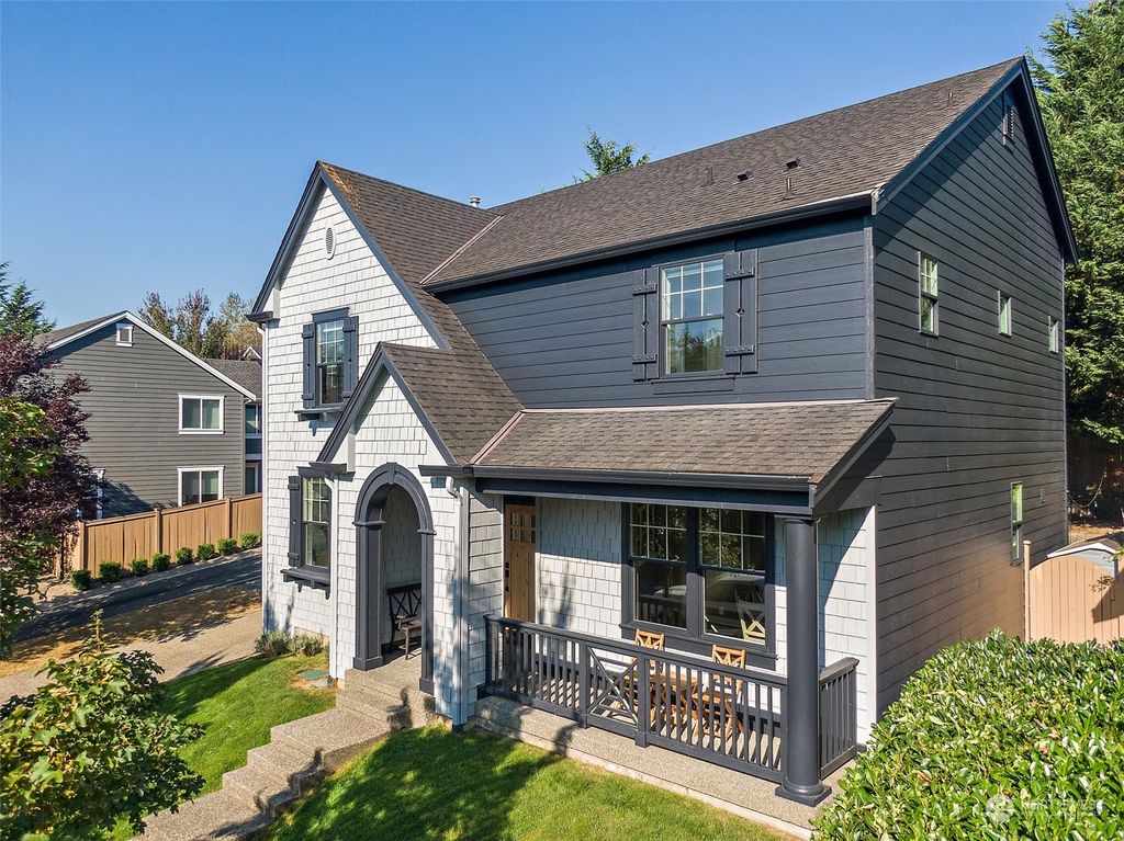 Photo of 36426 SE Isley Street, Snoqualmie, WA 98065 (MLS # 2030298)