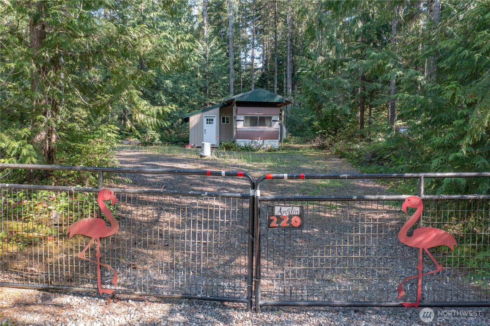 220 N Mt Washington Drive