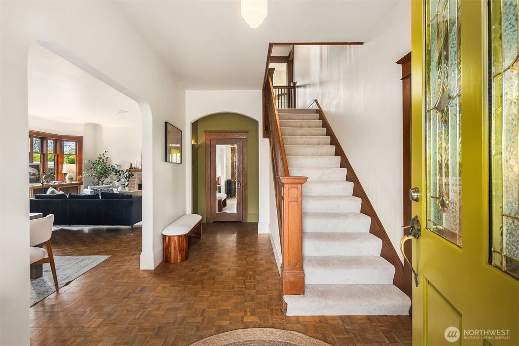 Photo of 2519 31st Avenue S, Seattle, WA 98144 (MLS # 2513677)