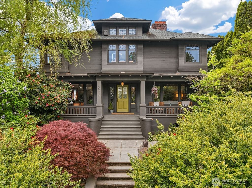 Photo of 2519 31st Avenue S, Seattle, WA 98144 (MLS # 2513677)