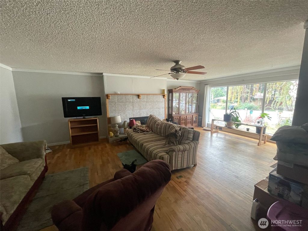 Photo of 845 N Devon Avenue, East Wenatchee, WA 98802 (MLS # 2443610)