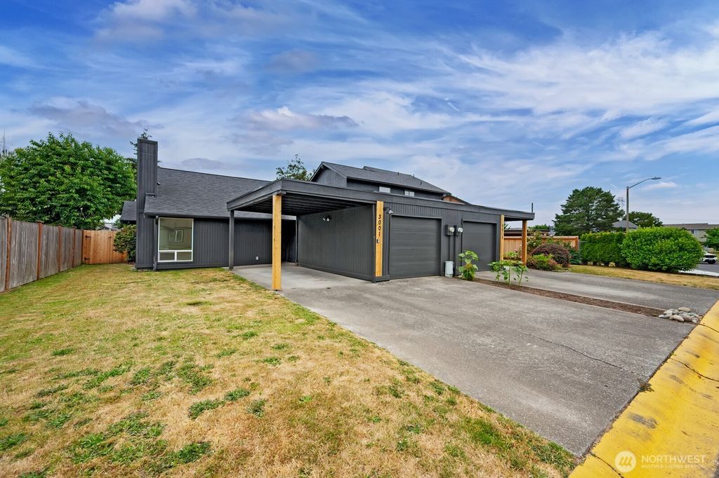 Photo of 3001 M Street NE, Auburn, WA 98002 (MLS # 2551856)