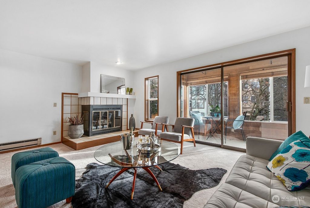 Photo of 12027 15th Avenue NE #304, Seattle, WA 98125 (MLS # 2040273)