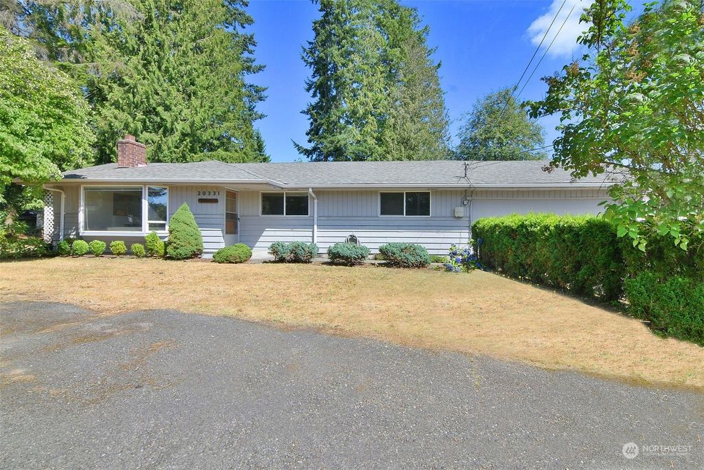 Photo of 20331 Crawford Road, Lynnwood, WA 98036 (MLS # 2146572)