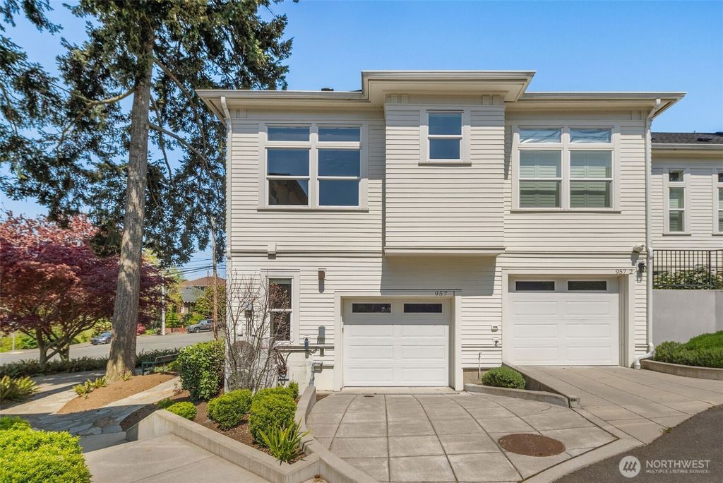 Photo of 957 W McGraw Street #1, Seattle, WA 98119 (MLS # 2428064)