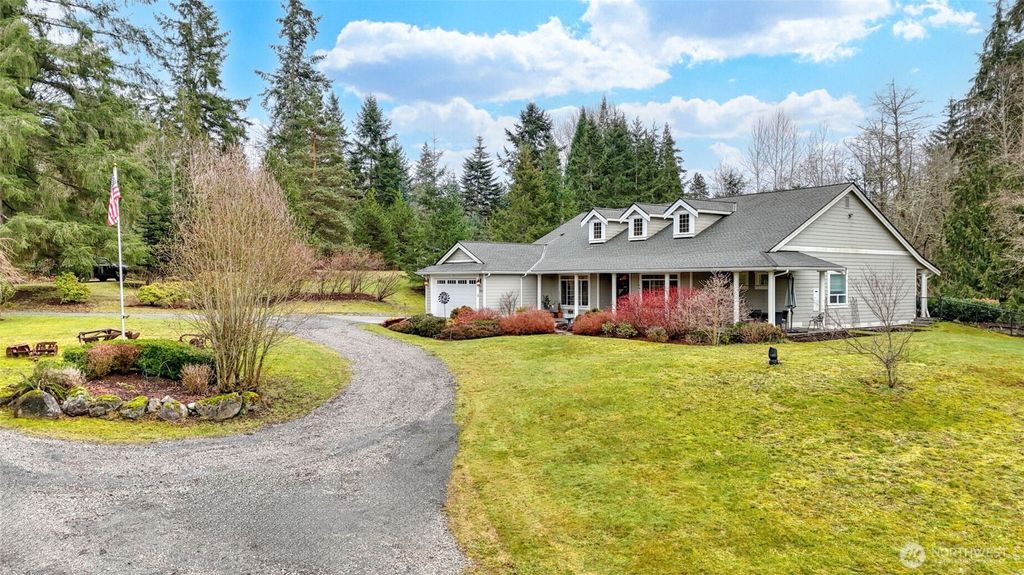 Photo of 15025 316th Avenue NE, Duvall, WA 98019 (MLS # 2334518)