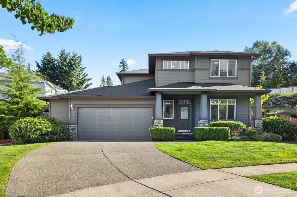Photo of 7526 148th Place SE, Snohomish, WA 98296 (MLS # 2402037)