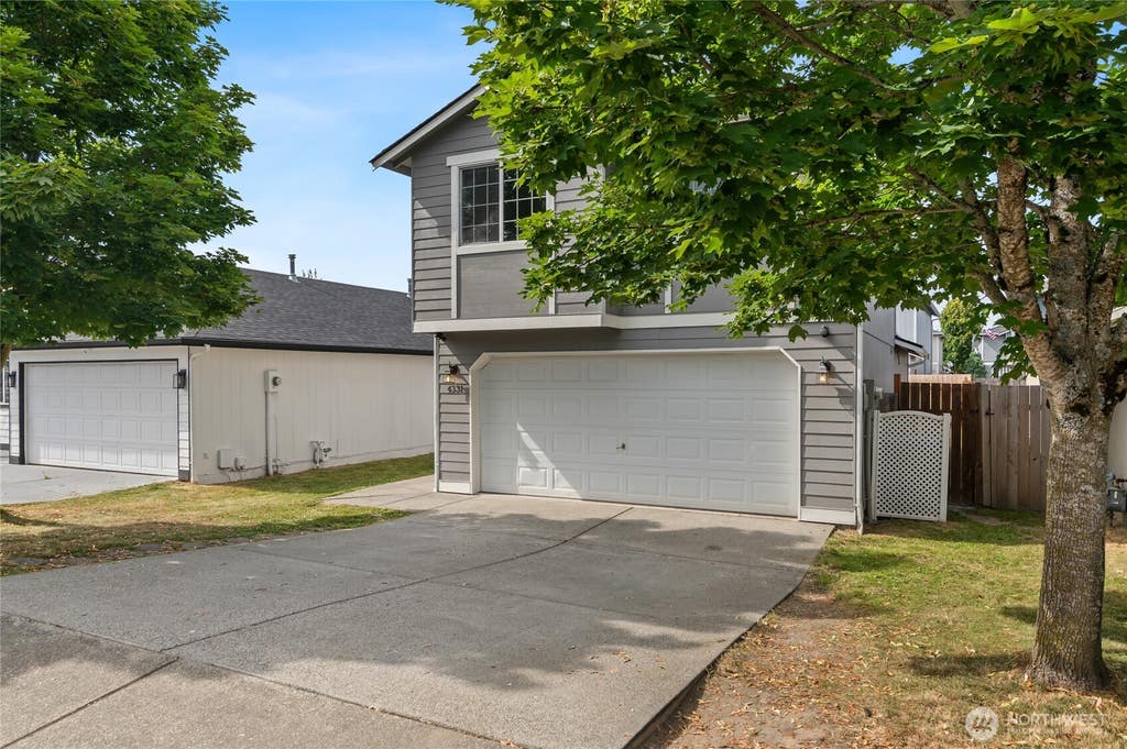 Photo of 4331 150th Street NE #86, Marysville, WA 98271 (MLS # 2564115)