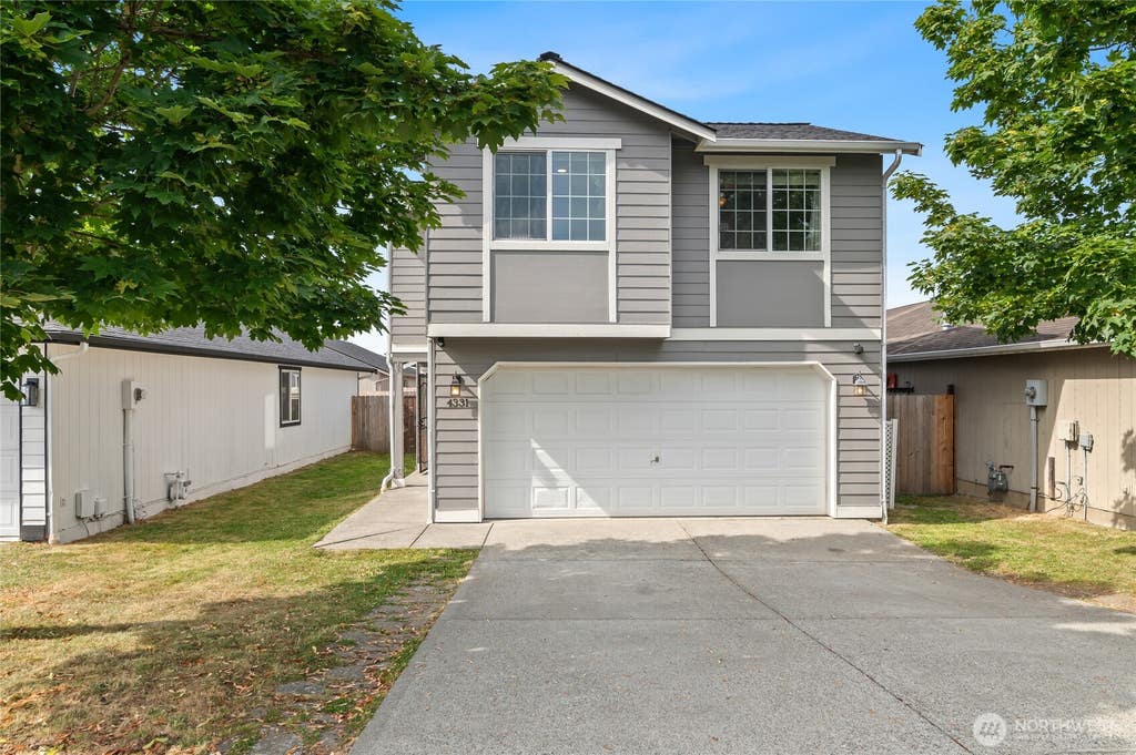 Photo of 4331 150th Street NE #86, Marysville, WA 98271 (MLS # 2564115)