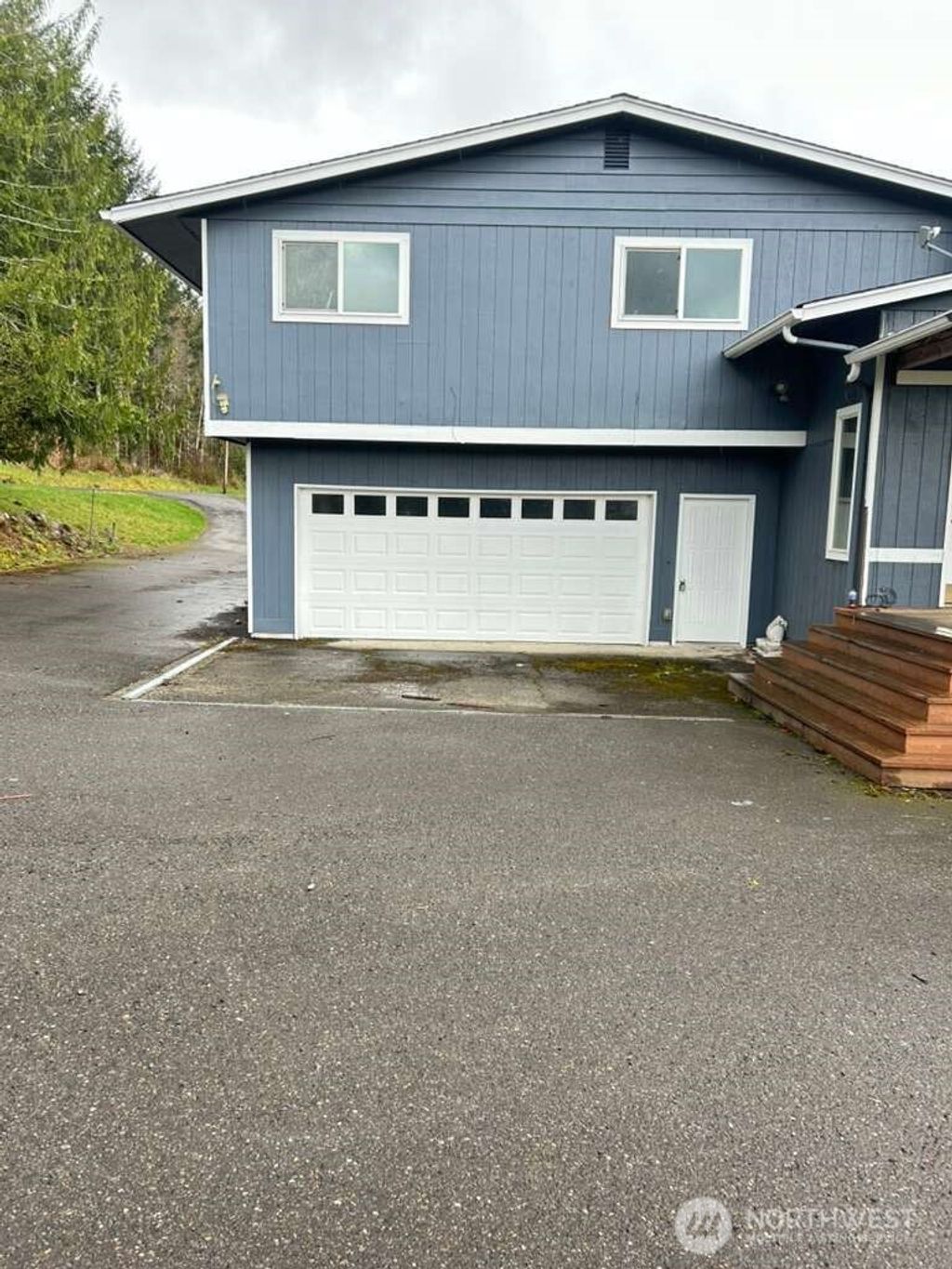 Photo of 431 Highland Valley Road, Morton, WA 98356 (MLS # 2510411)