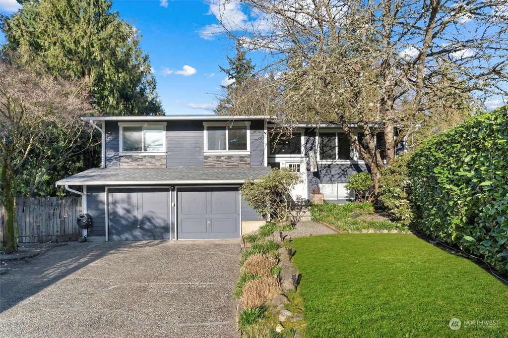 Photo of 5607 145th Place SW, Edmonds, WA 98026 (MLS # 2213087)