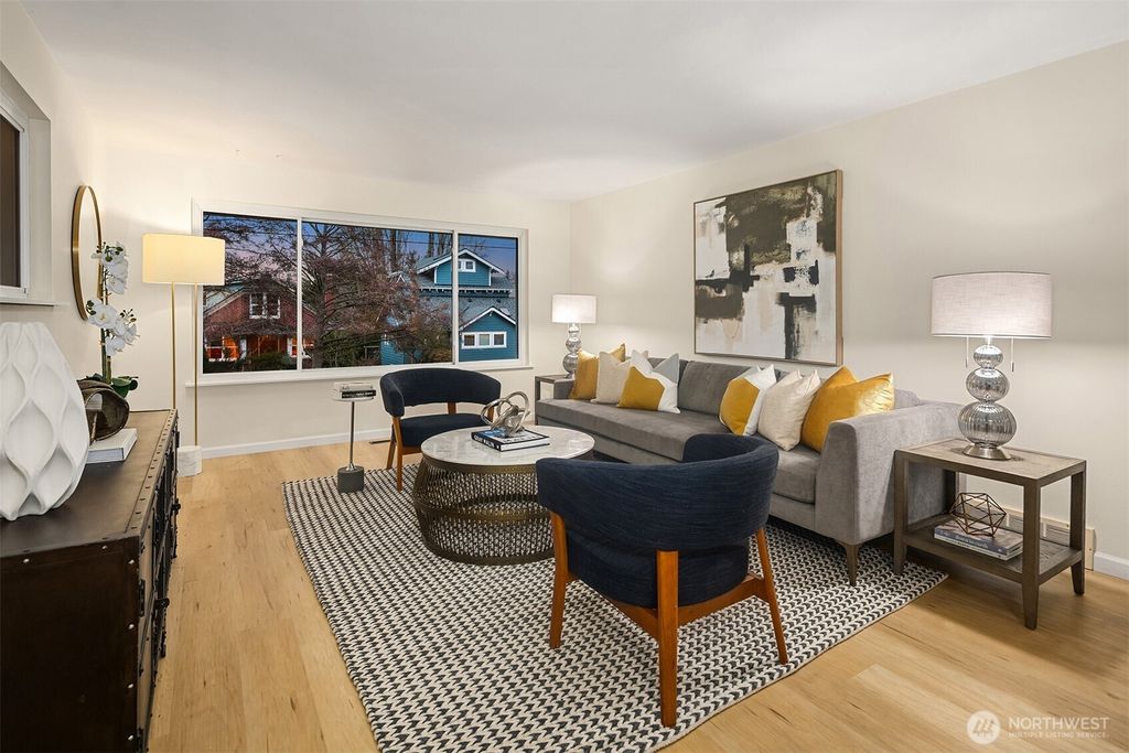 Photo of 119 N 84th Street, Seattle, WA 98103 (MLS # 2470011)