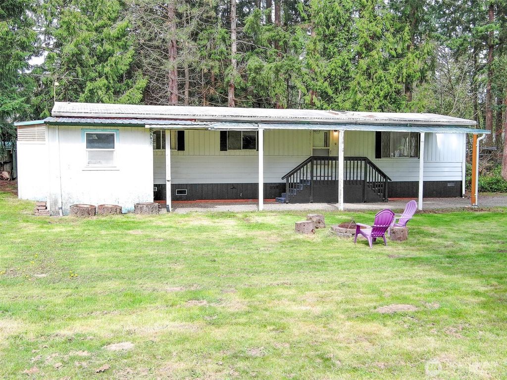 Photo of 331 7th Avenue, Port Hadlock, WA 98339 (MLS # 2501428)