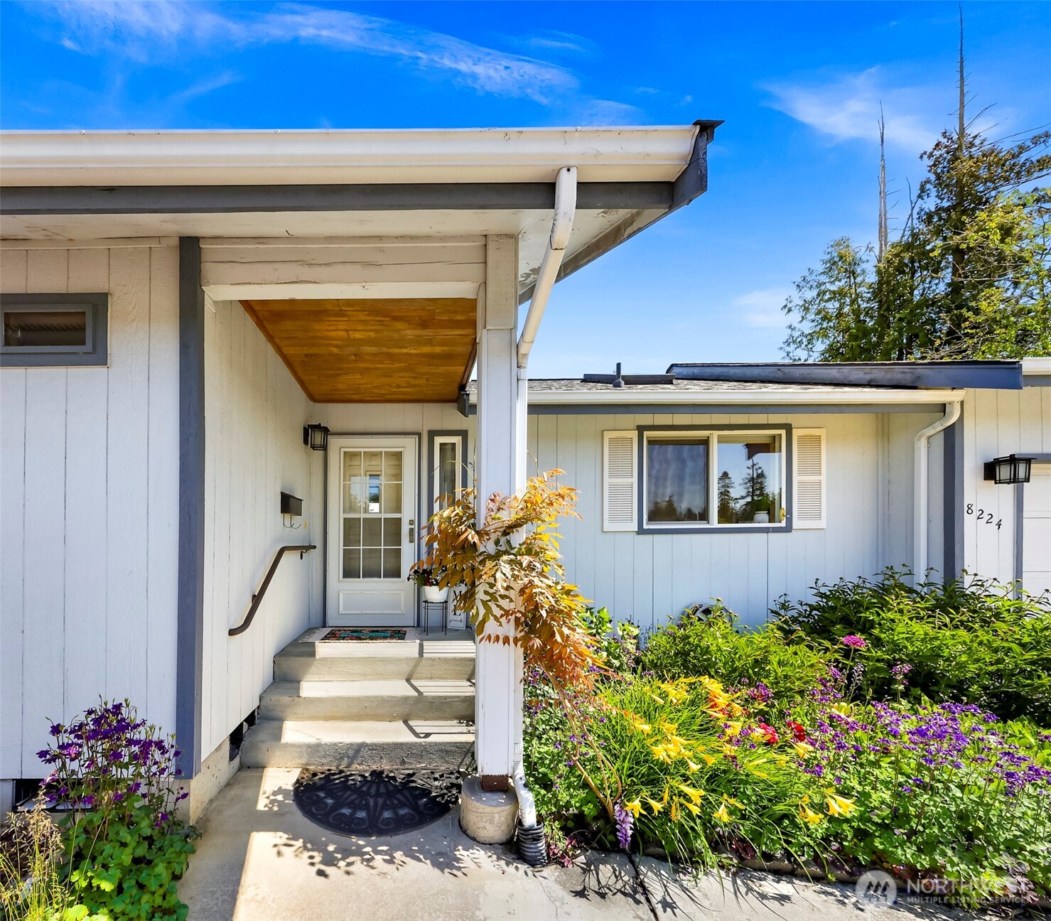 8224 Quinault Road
