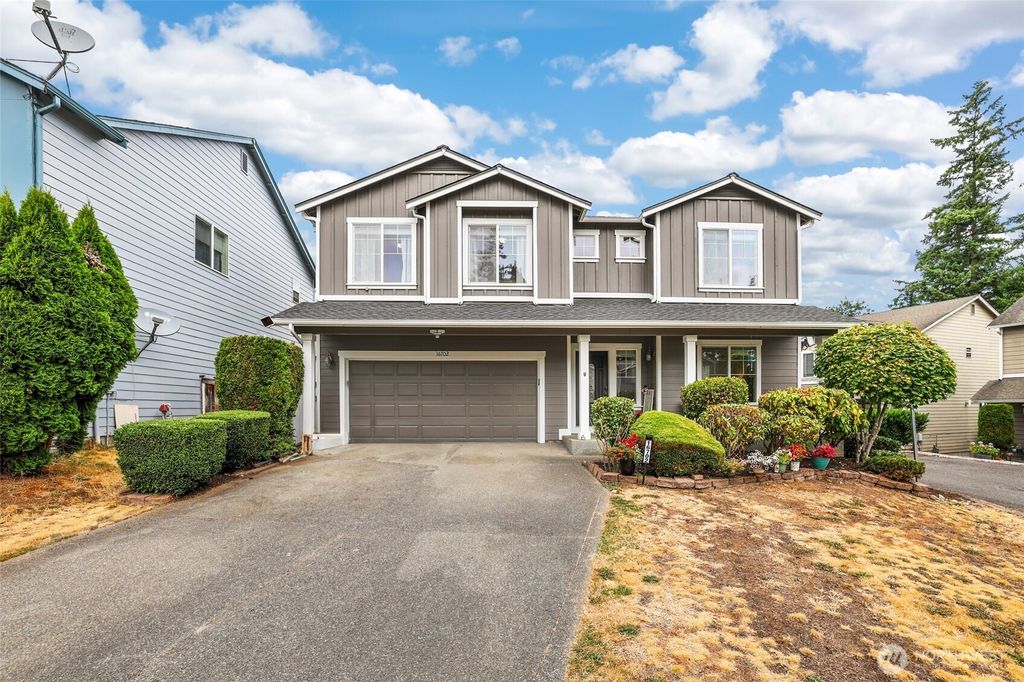 Photo of 16702 SE 262nd Place, Covington, WA 98042 (MLS # 2421101)