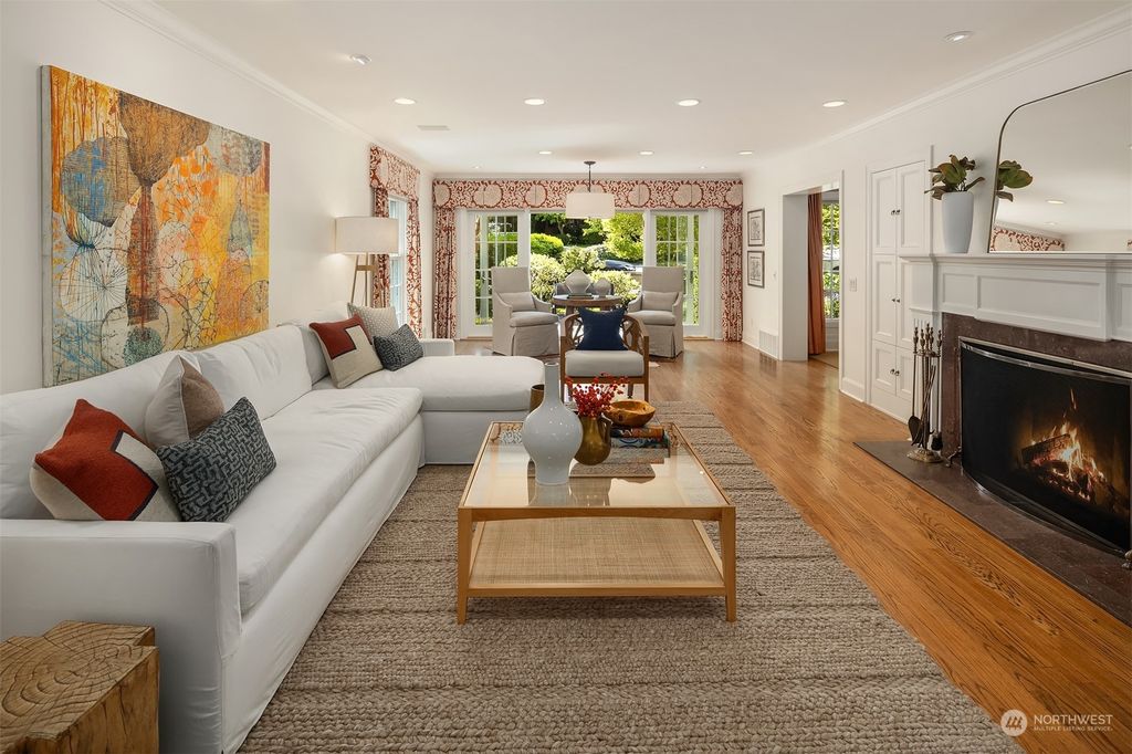 Photo of 1600 Shenandoah Drive E, Seattle, WA 98112 (MLS # 2065333)