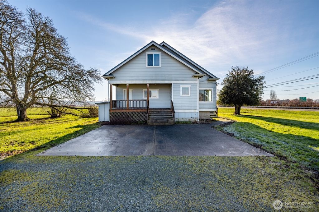 Photo of 19653 Cedardale Road, Mount Vernon, WA 98274 (MLS # 2477993)