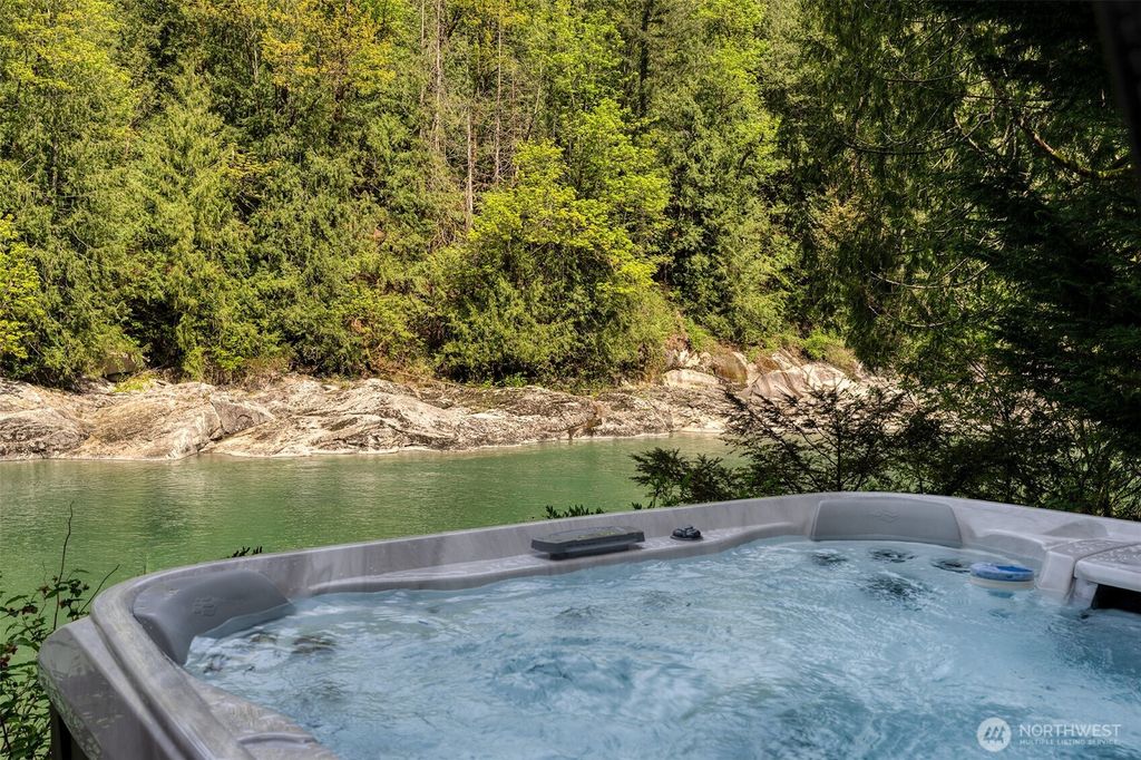 Photo of 50321 Loop Road, Gold Bar, WA 98251 (MLS # 2517371)