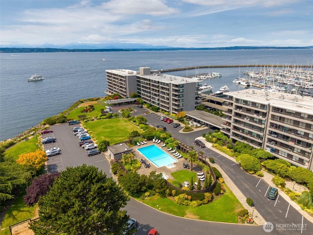6533 Seaview Avenue NW 101A #101A, Seattle