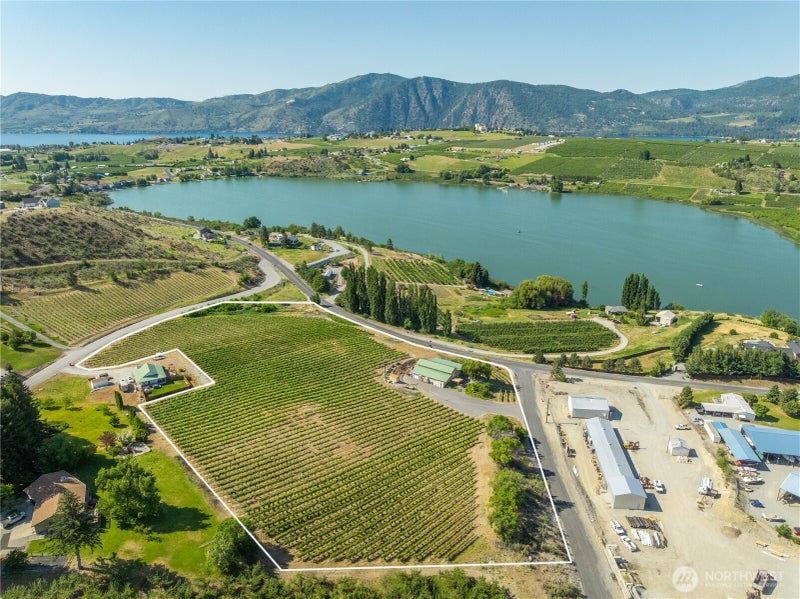 70 E Wapato Lake Road