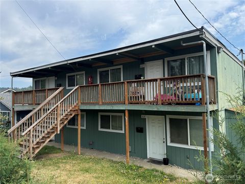 612 N 1st Avenue Kelso WA 98626
