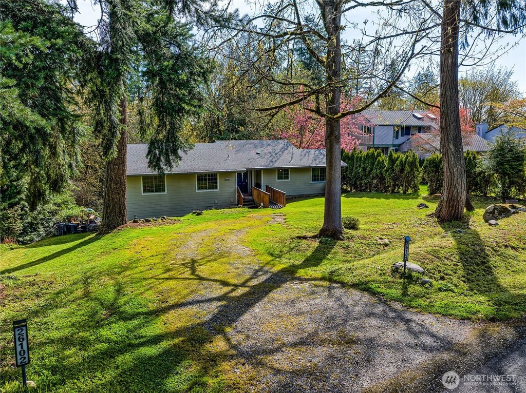 Photo of 26102 147th Place SE, Kent, WA 98042 (MLS # 2360394)