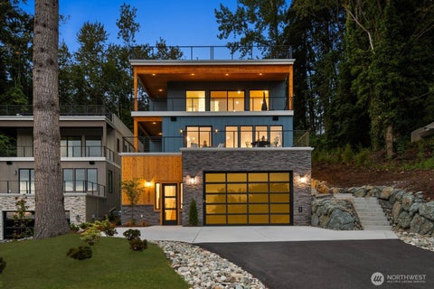 Photo of 10719 Lake View Drive, Lake Stevens, WA 98258 (MLS # 2586531)
