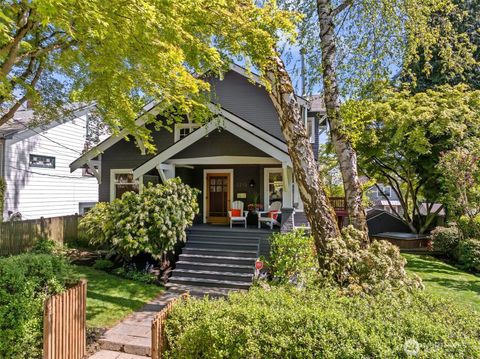 5210 35th Avenue NE Seattle WA 98105