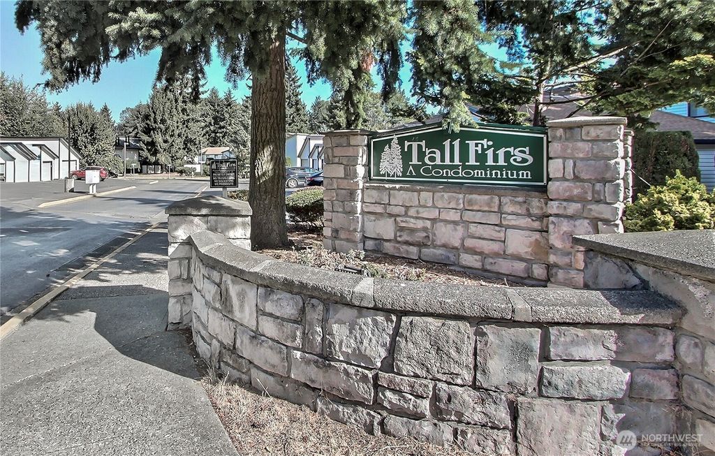 Photo of 1734 SW 318th Place #38B, Federal Way, WA 98023 (MLS # 2430777)