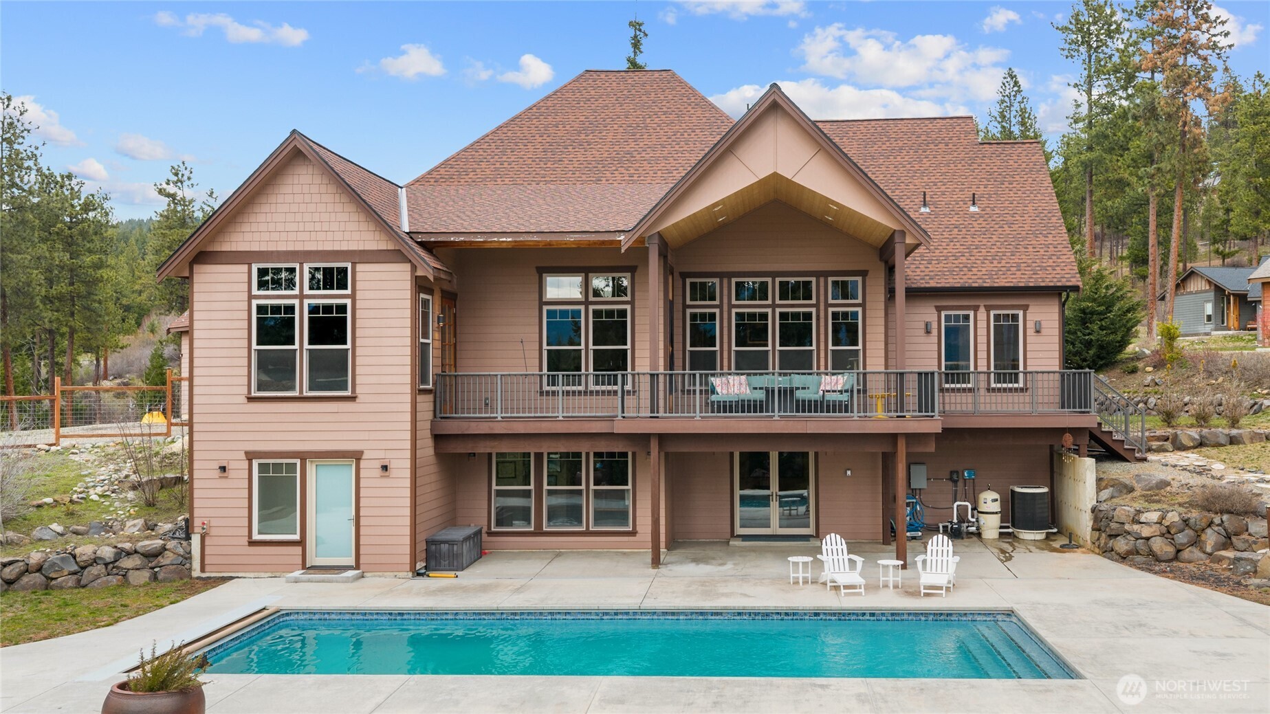 Cle Elum, Washington, 98922, United States, 3 Bedrooms Bedrooms, ,3 BathroomsBathrooms,Residential,Active,2031010