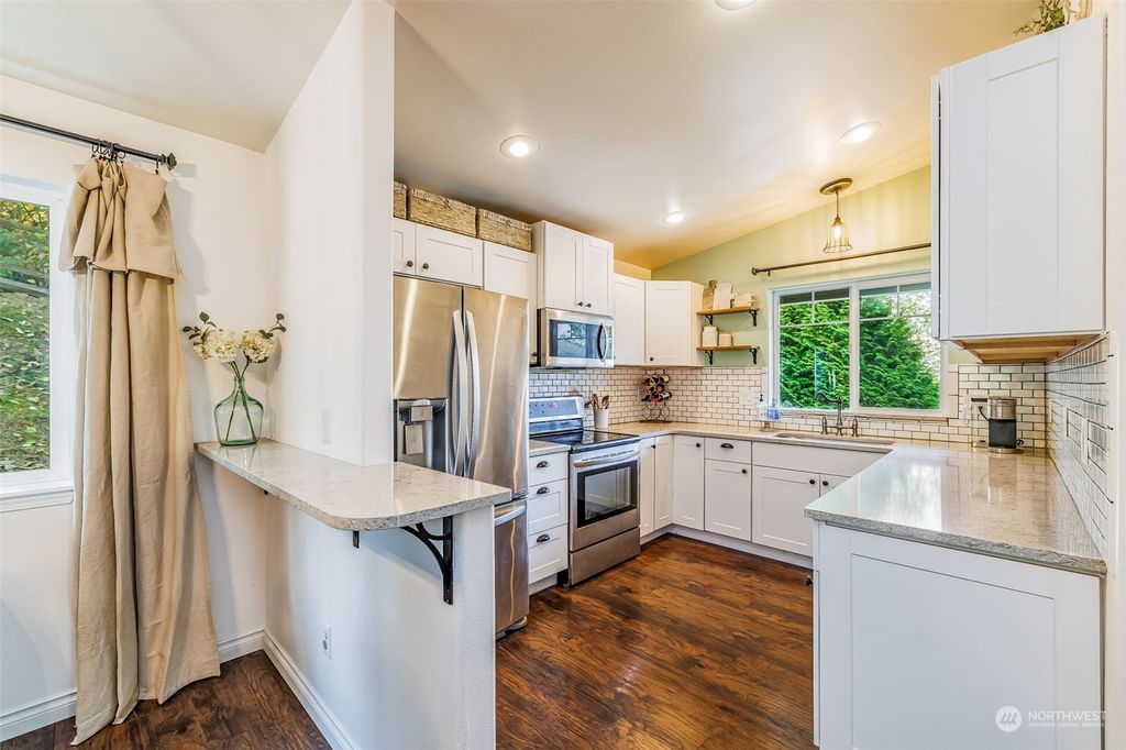 Photo of 7410 89th Place NE, Marysville, WA 98270 (MLS # 2005018)