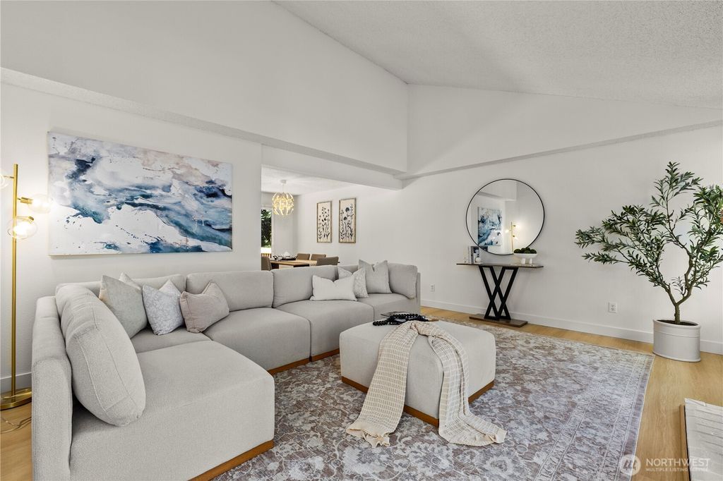 Photo of 32819 43rd Place SW, Federal Way, WA 98023 (MLS # 2422409)