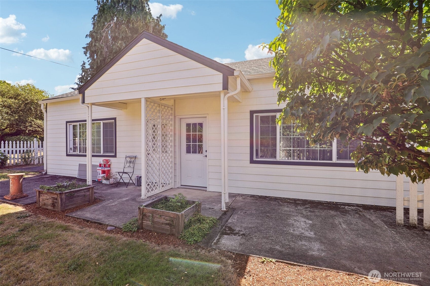 18605 NE Cramer Road