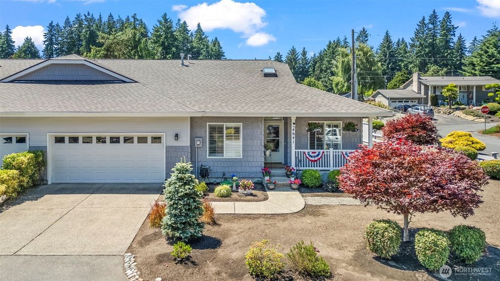 Photo of 4641 67th Avenue Ct W, University Place, WA 98466 (MLS # 2442263)