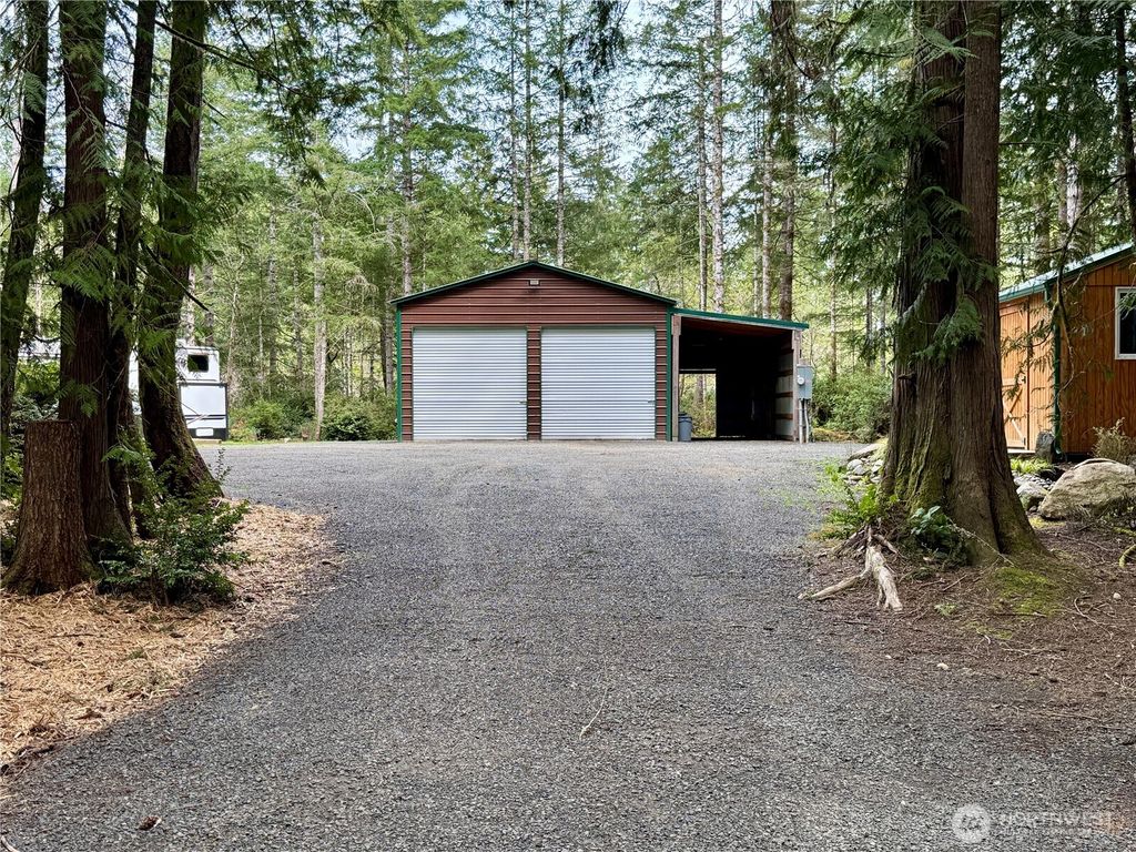Photo of 151 E Horine Way, Shelton, WA 98584 (MLS # 2512099)