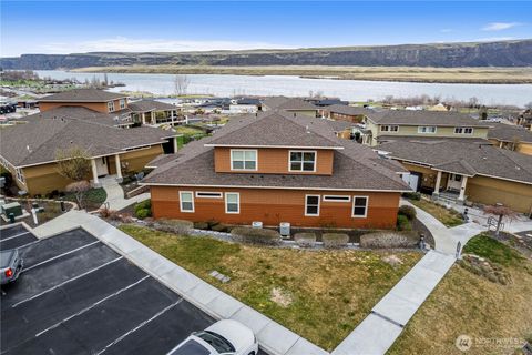 Photo of 9122 NW Red Hawk Lane #A76, Quincy, WA 98121 (MLS # 2441817)
