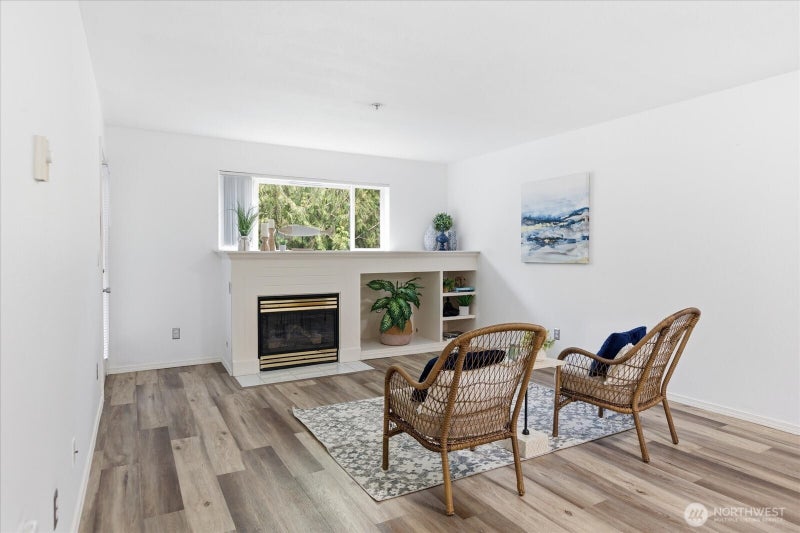 727 114th Street SW X202