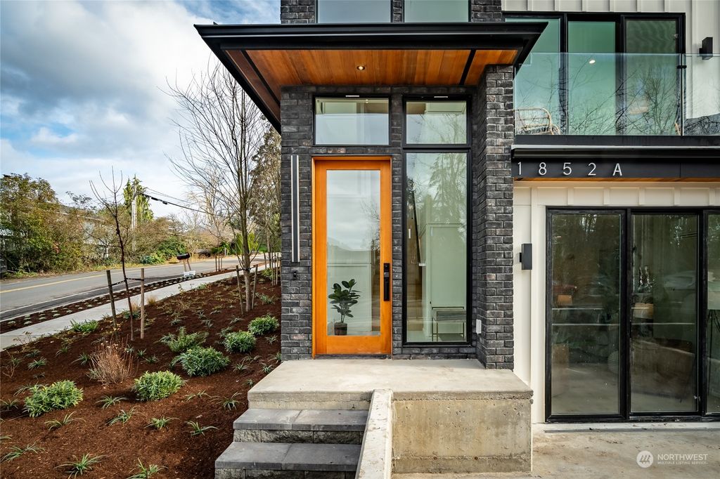 Photo of 1852 Market St St #A, Kirkland, WA 98033 (MLS # 2314339)