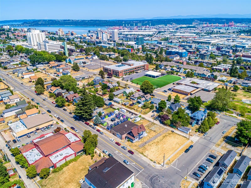 2151 -2155 Martin Luther King Jr Way S
