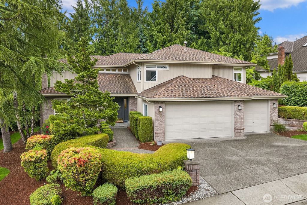 Photo of 5889 NW Lac Leman Drive, Issaquah, WA 98027 (MLS # 2525682)