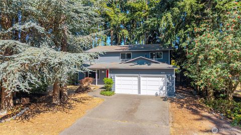 Photo of 2122 Fireside Lane, Oak Harbor, WA 98277 (MLS # 2411718)