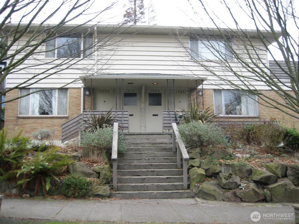 Photo of 1916 N 44th Street, Seattle, WA 98103 (MLS # 2422995)